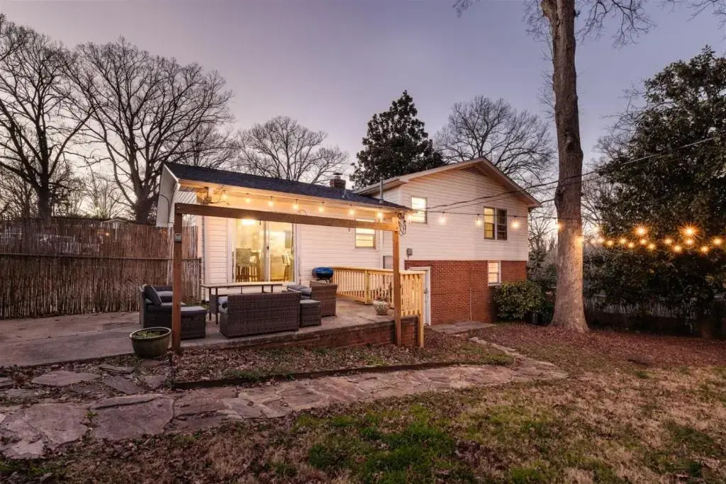 103 Kathryan Ct