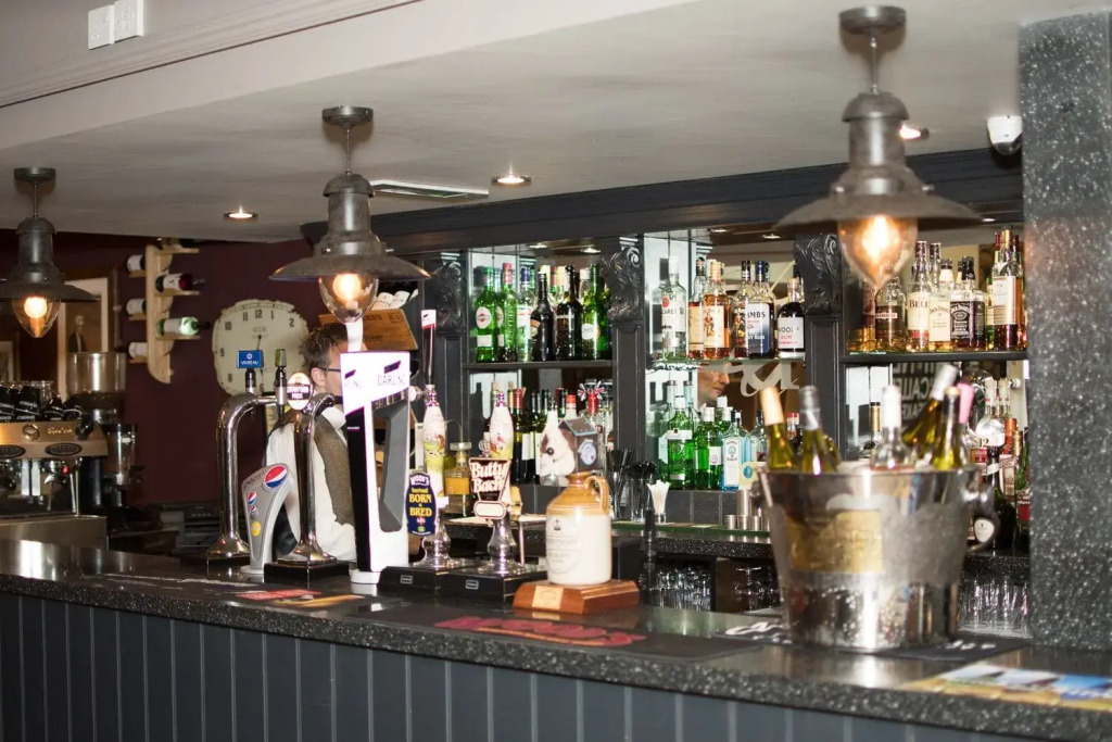 The Dewdrop Inn