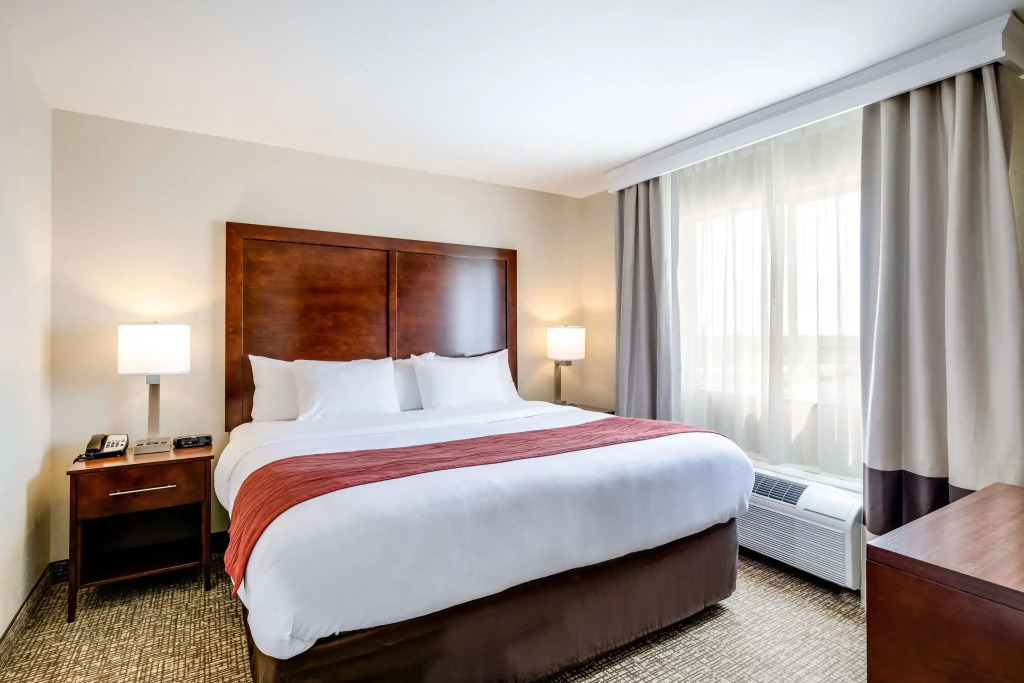 Comfort Inn Bonner Springs Kansas City