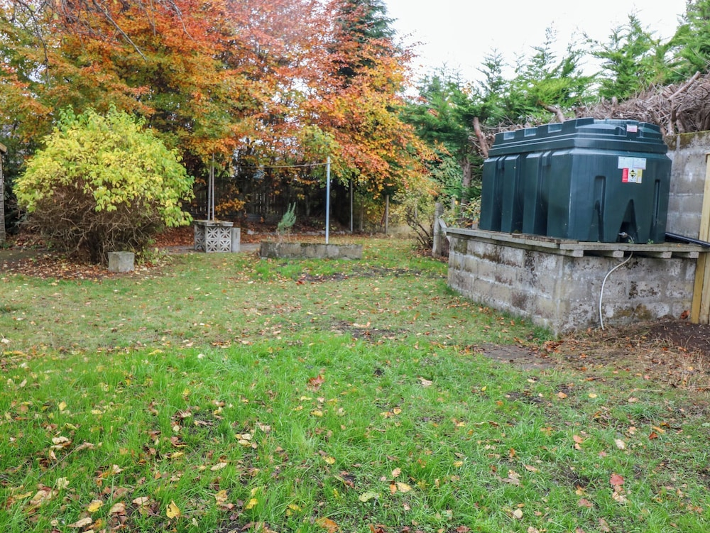Lindean