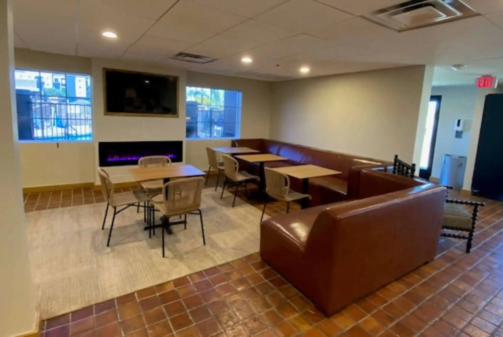 La Quinta Inn & Suites by Wyndham Tempe University, Phoenix