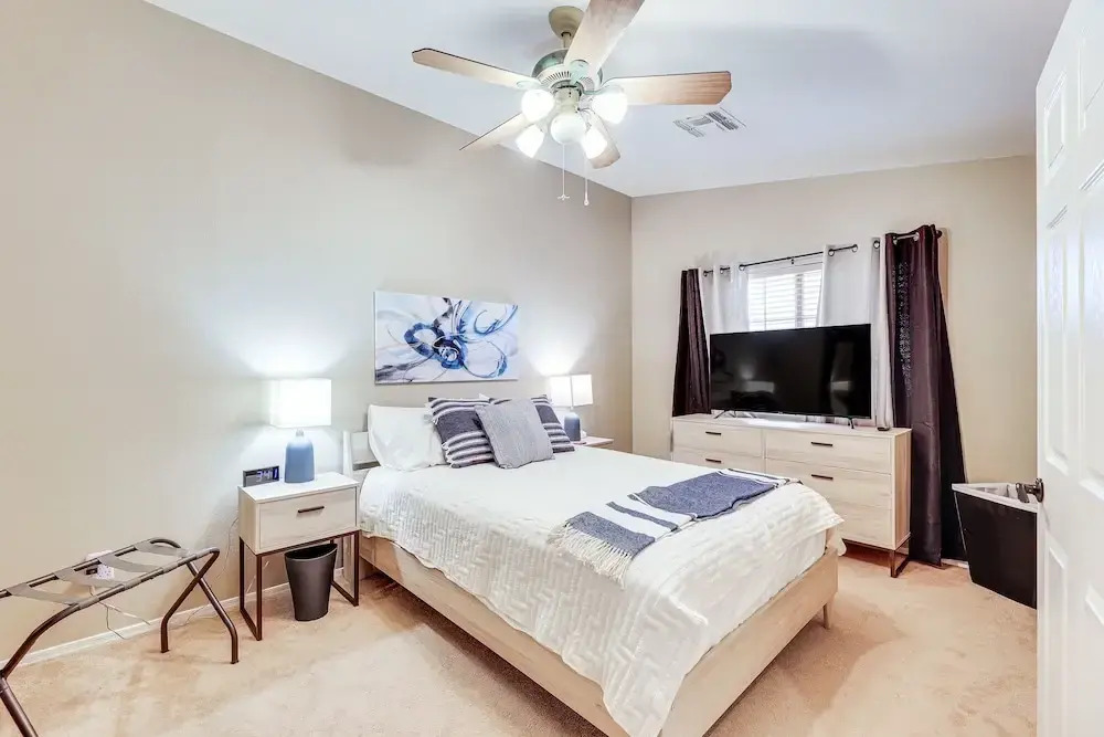 1 Mi to Golf: Mtn-view Gem w/ Patio in Gold Canyon