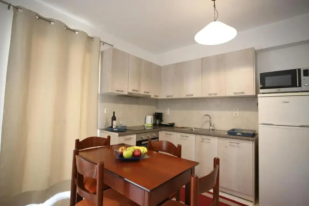 Cozy apartment in city's suburbs 1