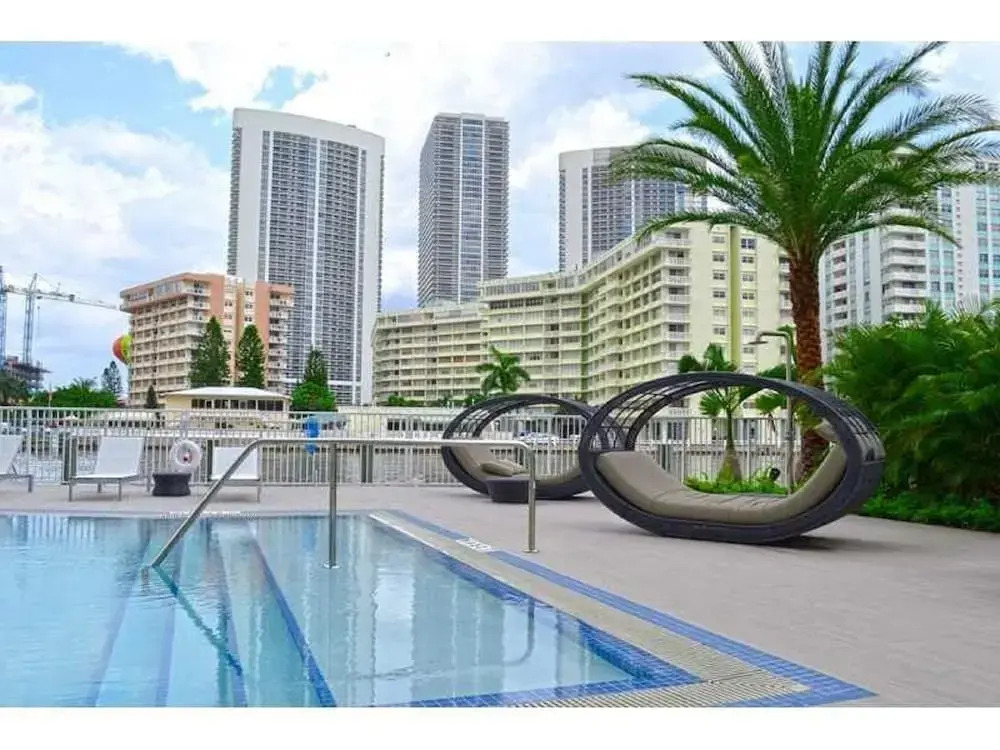 Bwalk Resort Rentals