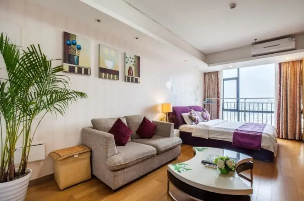 LEO International Exhibition Hotel Apartment Guangzhou