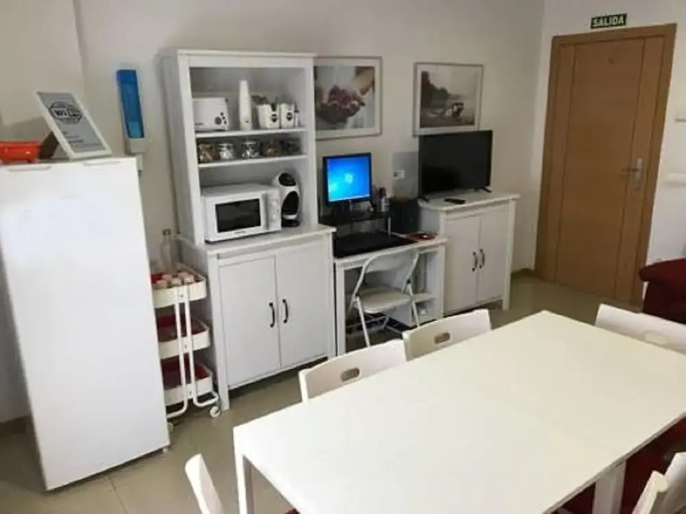 Hostal Las Eras-Grupo Rosa Azul