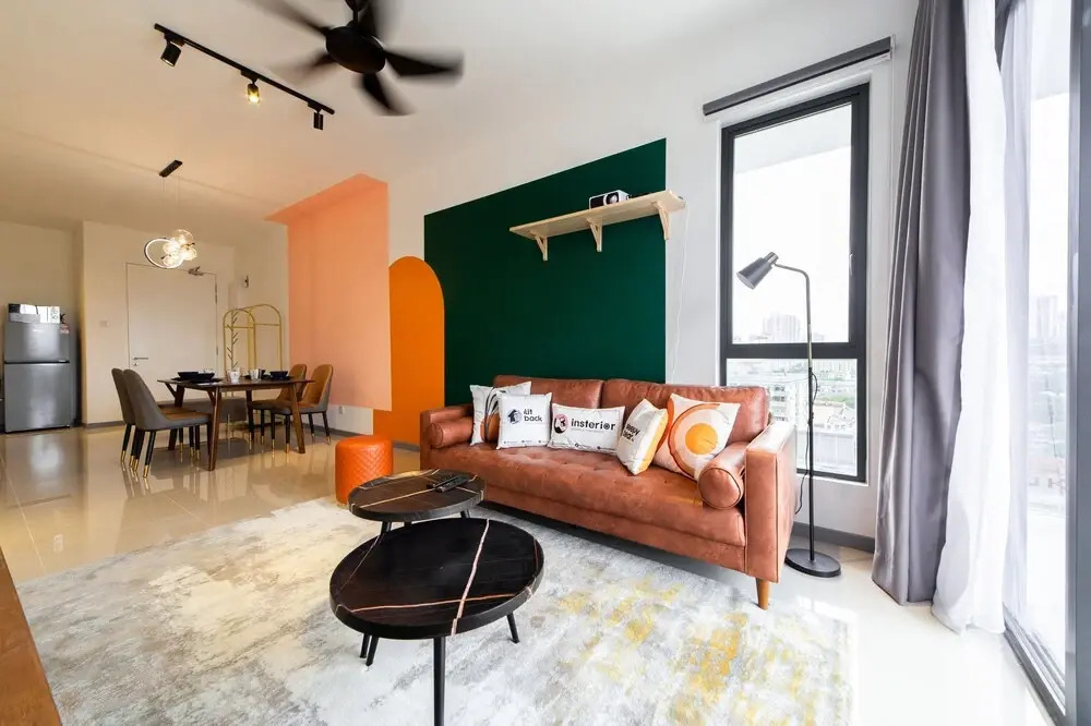 United Point Residence by Sleepy Bear