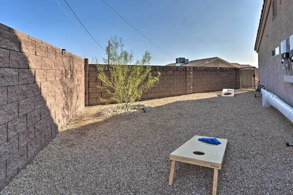 4 Mi to Lake Havasu State Park: Home w/ Pool