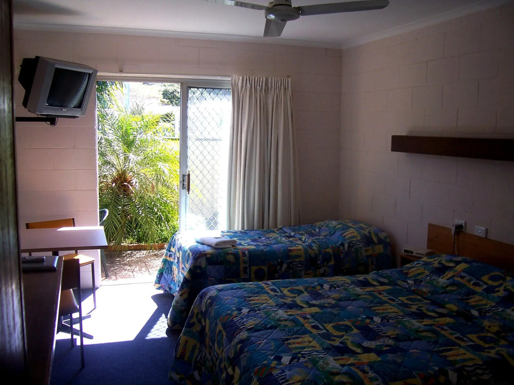 Corlette Palms Motor Inn