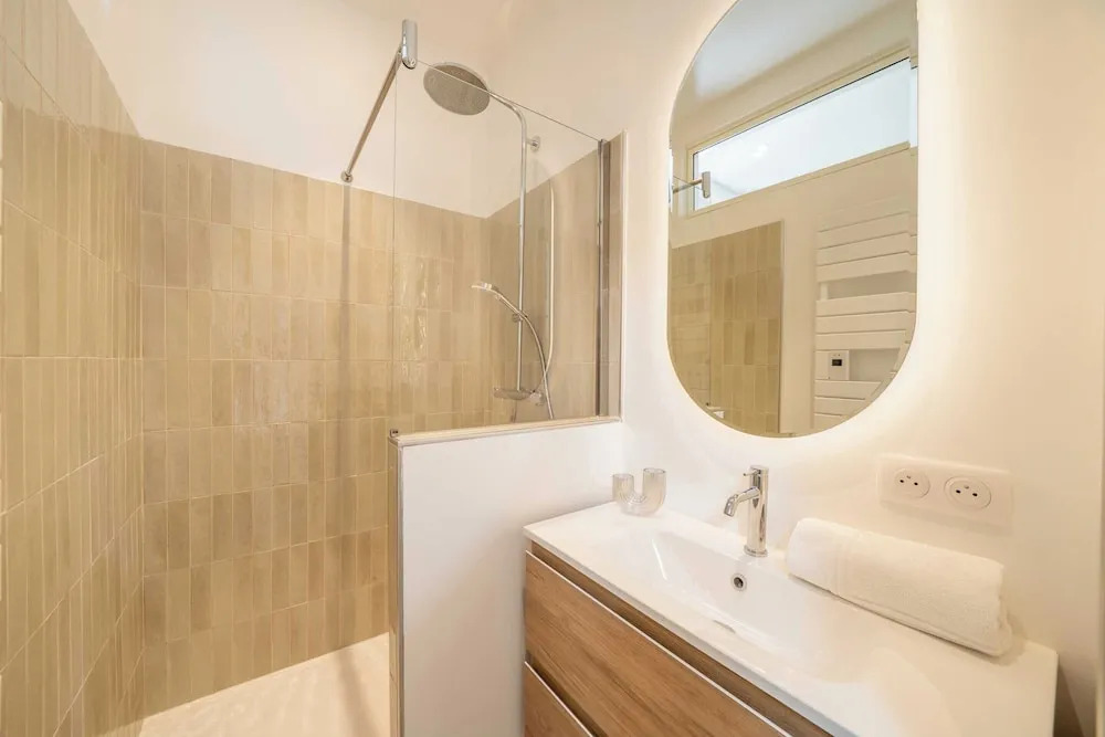 Spacious 2P Studio - Centre of Saint-tropez