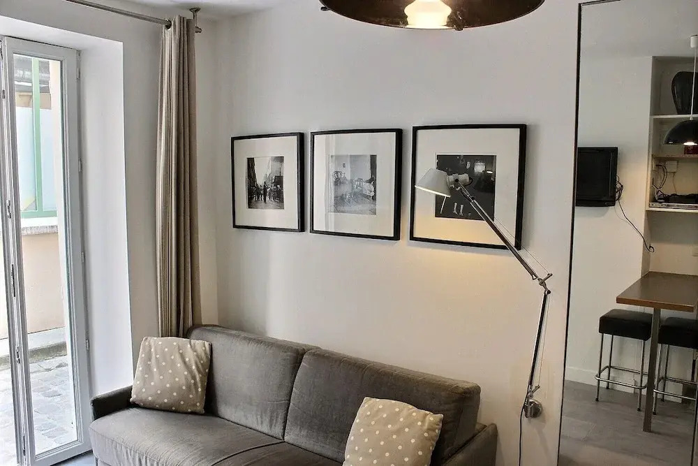 S05003 - Sophisticated Studio for 2 People in the Latin Quarter