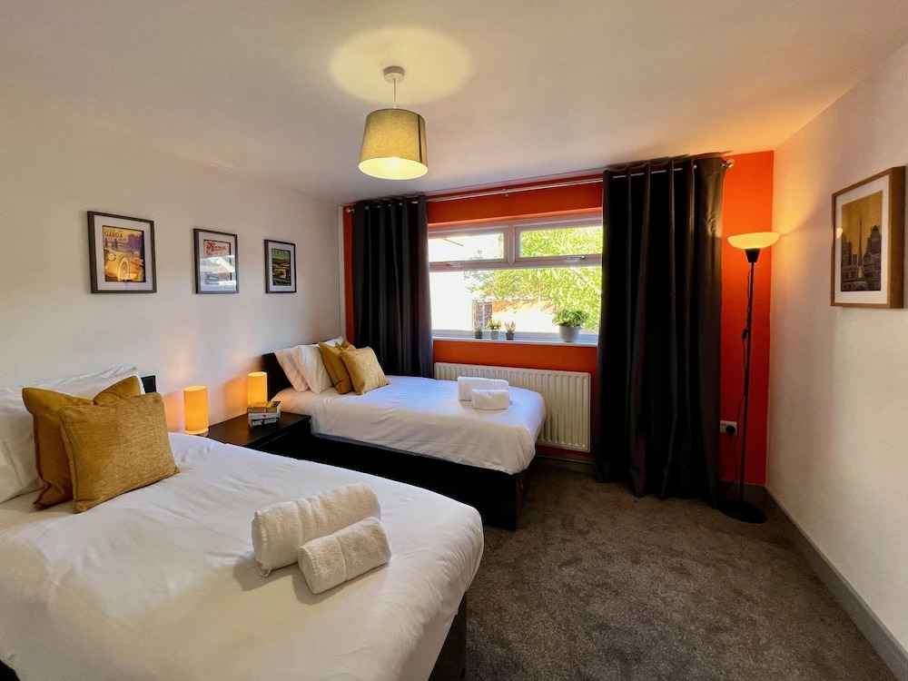 Curzon House 1