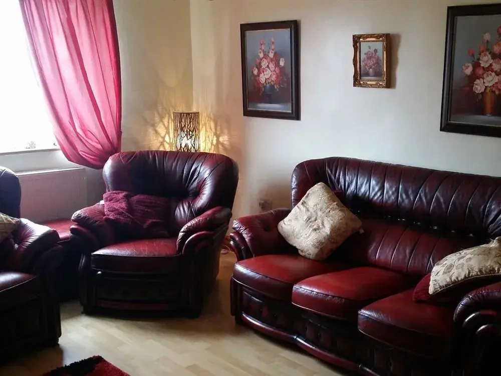 The Sportsmans Lodge