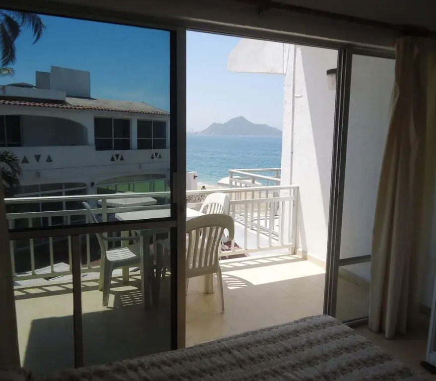 Hotel Bagasi Manzanillo