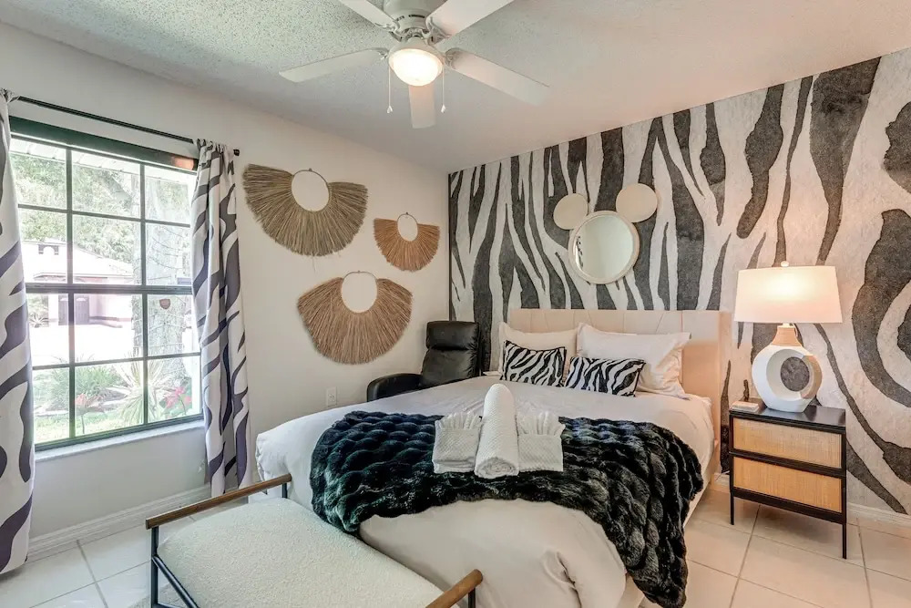 Disney Getaway w/ Private Hot Tub 14 Mi to Parks