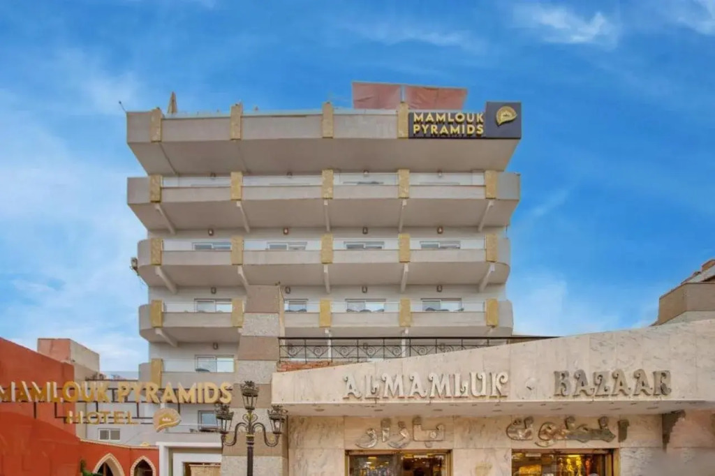 Mamlouk Pyramids Hotel