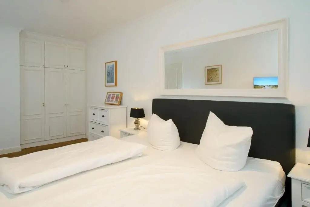 Haus-Strandburg-Wohnung17-25980-Westerland