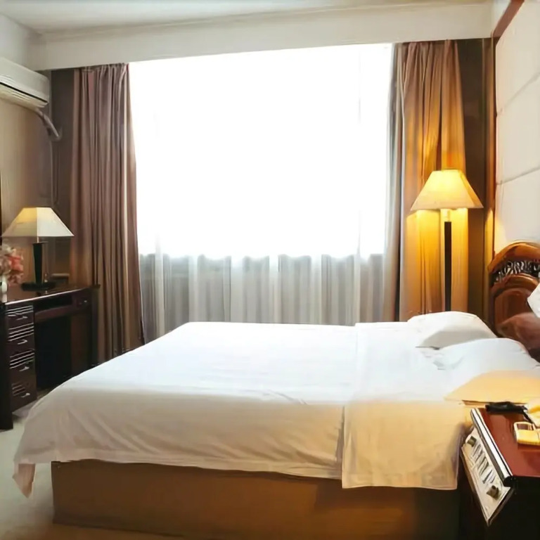 Jiaoyu Hotel
