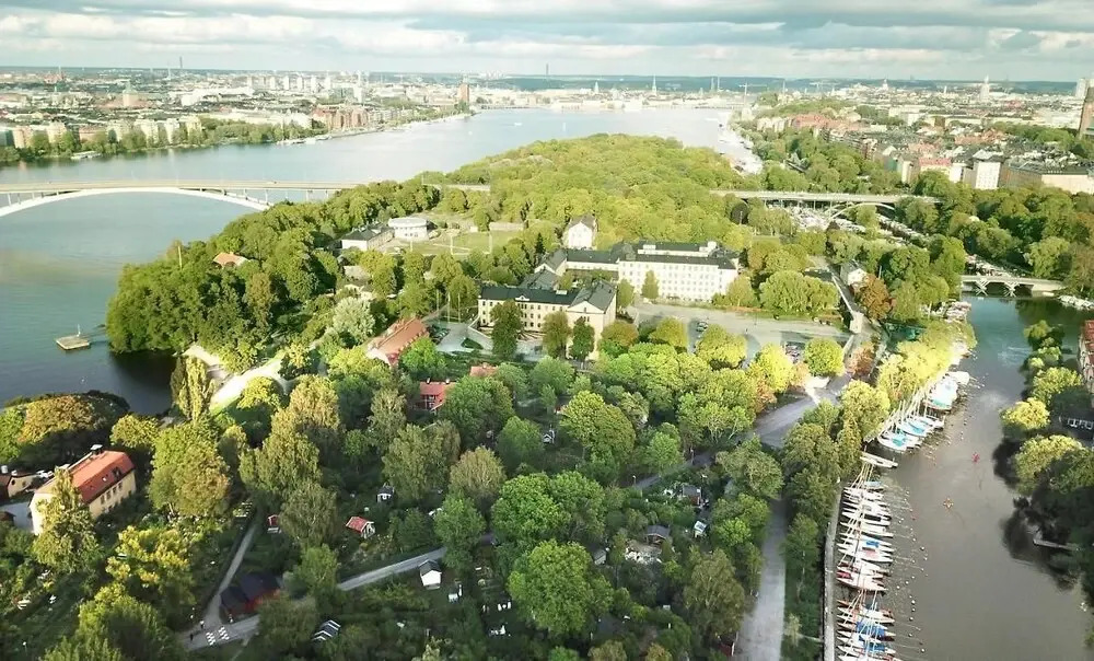 Large, Stylish Apartment in Central Stockholm