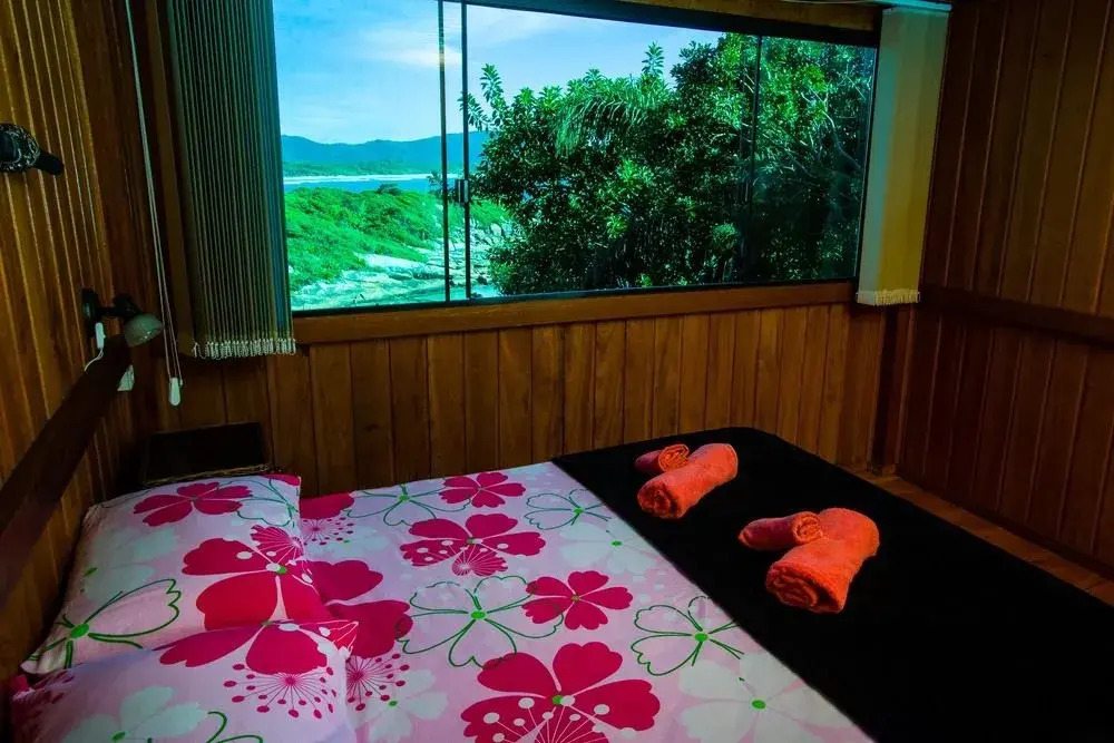 Sunset Strip Eco Hostel