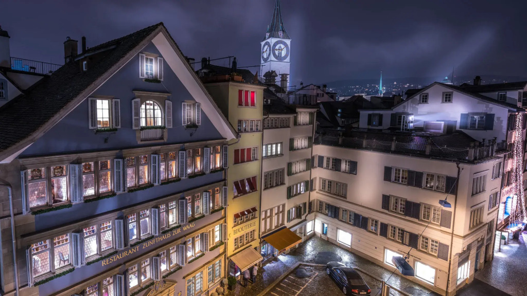 Le Bijou MH6 Jacuzzi Penthouse at Muensterhof / Paradeplatz