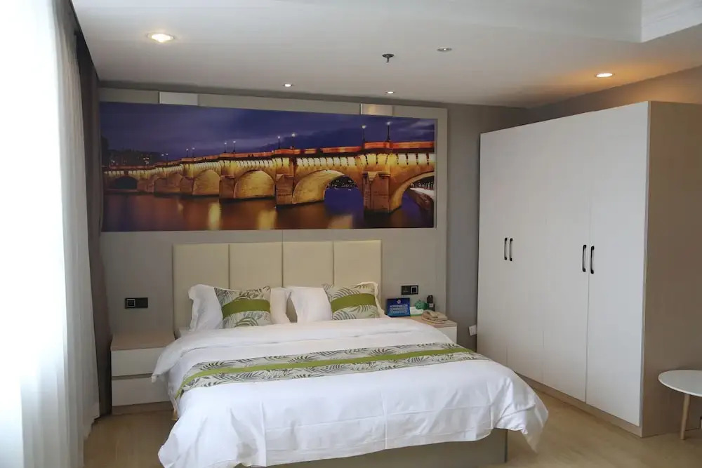 Youtha Suites