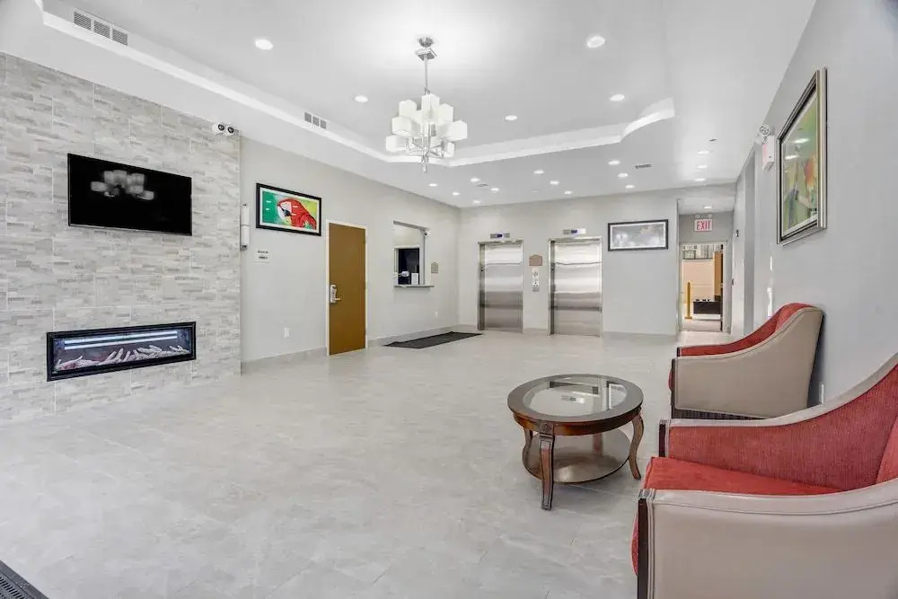 Brooklyn Broadway Hotel