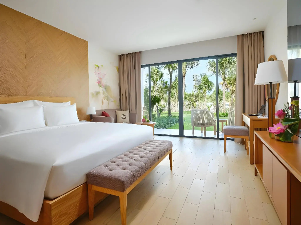 Selectum Noa Resort Cam Ranh
