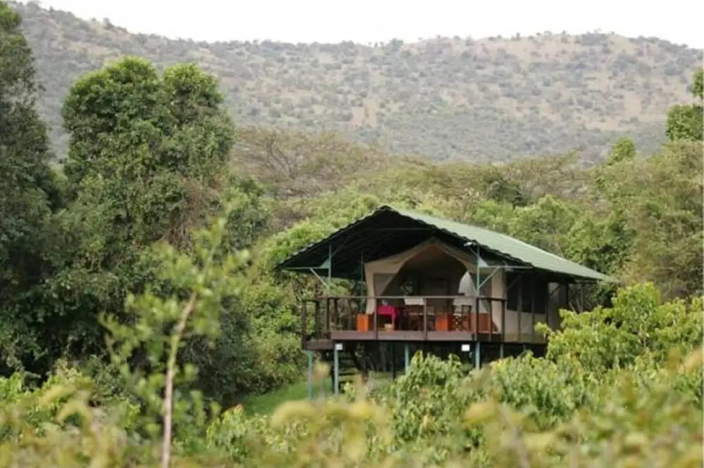 Sekenani Camp