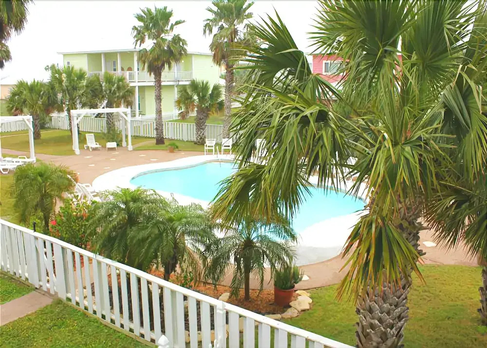 Sun Shiner Beach House Rs109 5 Bedrooms 4 Bathrooms Home