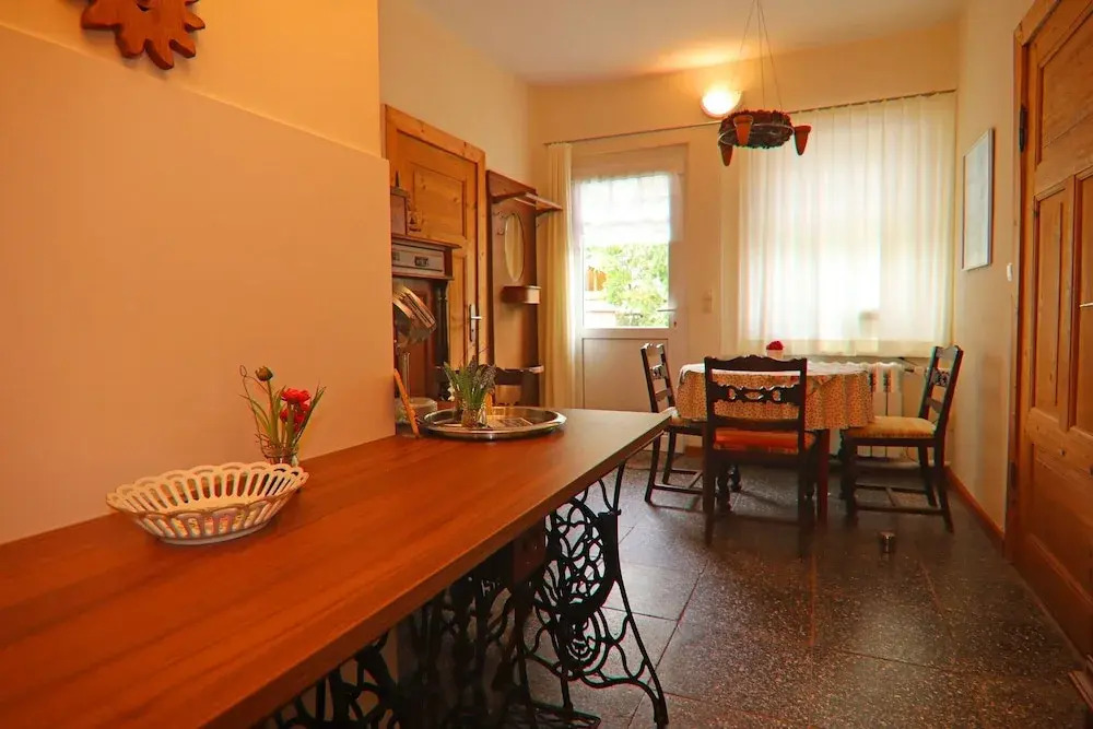 Landhauswohnung in Kroepelin mit Grossem Garten