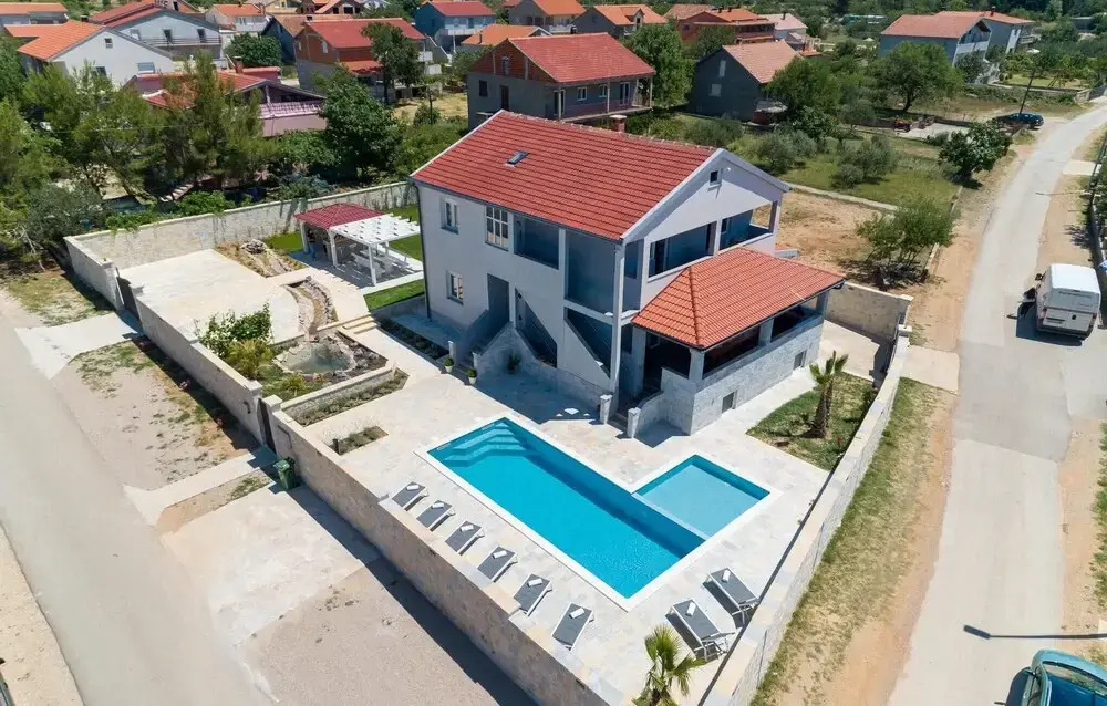 Amazing Home in Benkovac With Outdoor Swimming Pool, Wifi and 6 Bedrooms