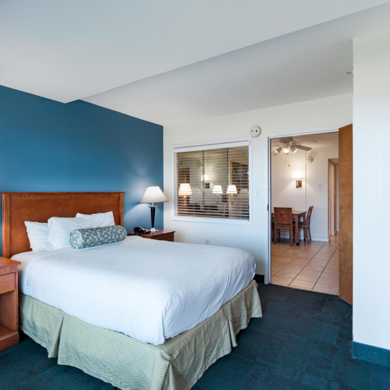 Ocean Sands Resort, Oceanfront, Virginia Beach by Vacatia