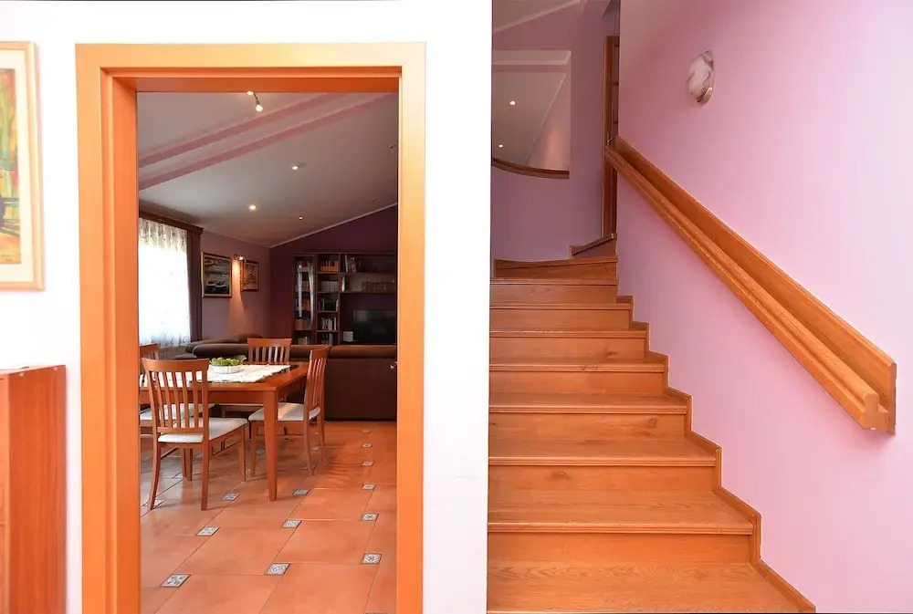 Apartment 1917