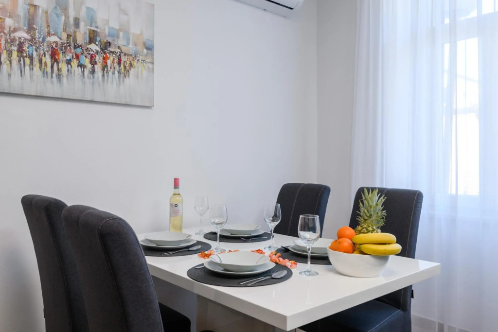 Cosy apartment Klara