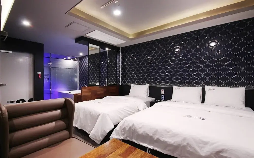 Yeongju Sanchaek Self Check-in Motel