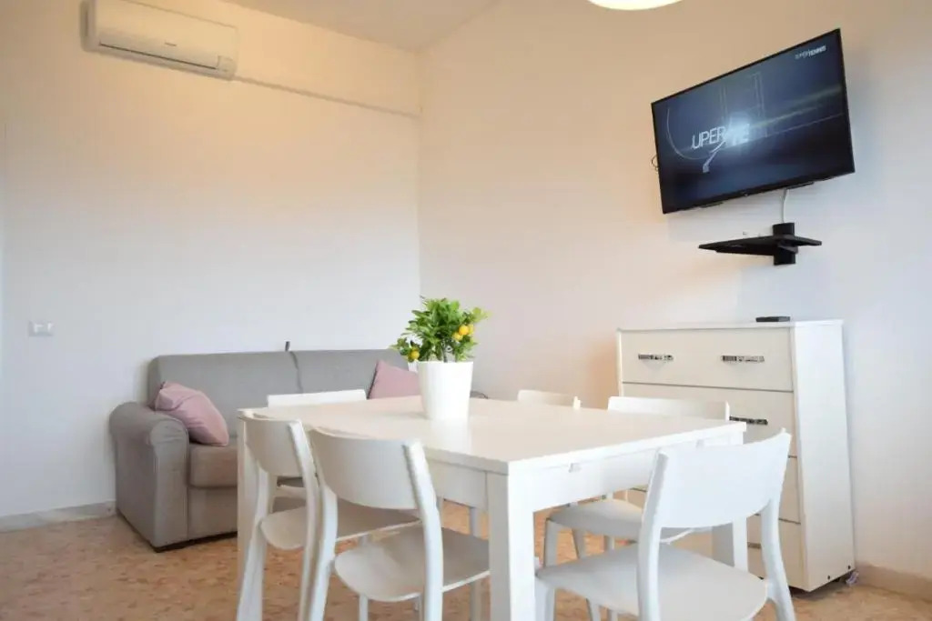 Seafront apartment in Villa , near Rome