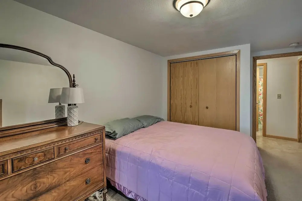Lakefront Home w/ Seasonal Dock - 2 Mi to Skiing!
