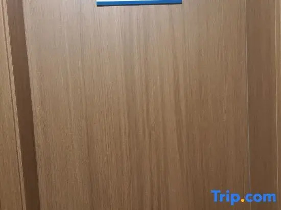 Yalan Hotel (Zhaotong Fada Plaza)