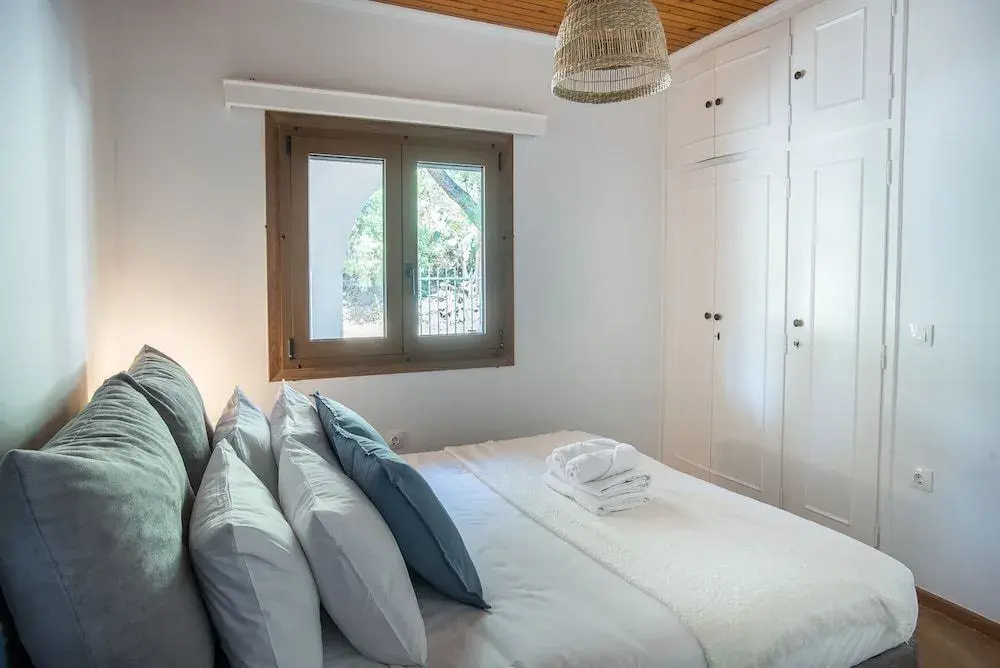 Phaedrus Living Sea View Villa Aegina