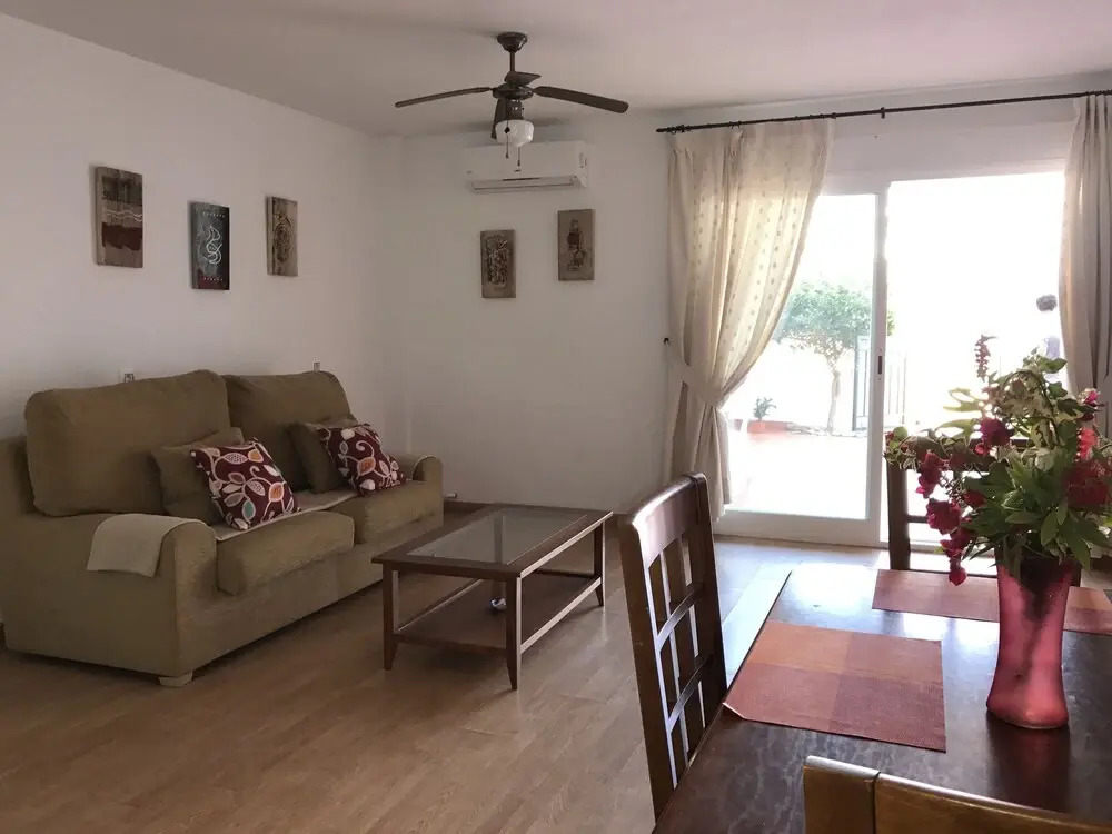 Apartamento en Planta baja, patio privado, orientación Oeste