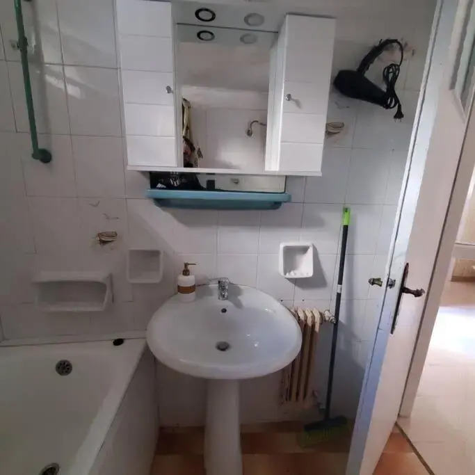 HOME away from home_3BR at Maniatika_14min walk to the port