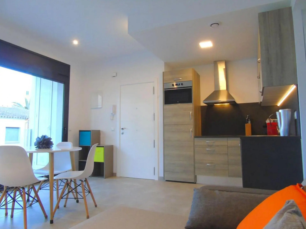 Appartement proche mer avec piscine Rosas