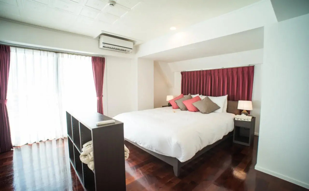 Chatan Beach House 1