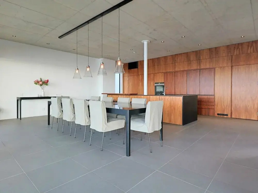 22 Protea - Luxury, Style and Elegance - Sleeps 12 in 6 En-suite Bedrooms