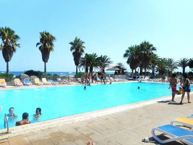 Marina d'Erba Rossa