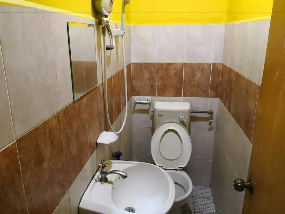 Lucky Budget Hotel
