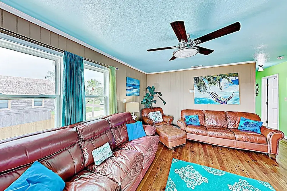 New Listing! Updated Downtown W/ Private Pool 2 Bedroom Home