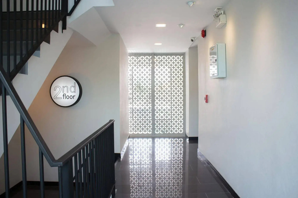 M2 Hotel