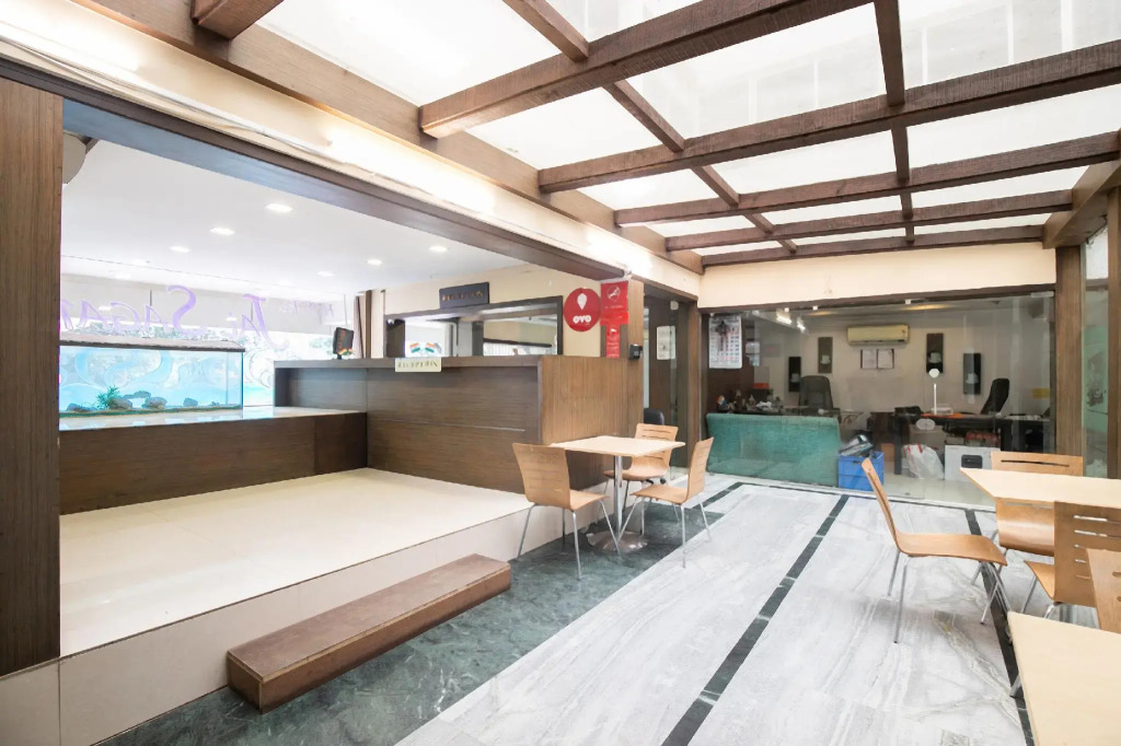 OYO Flagship 42706 Hotel Jal Sagar